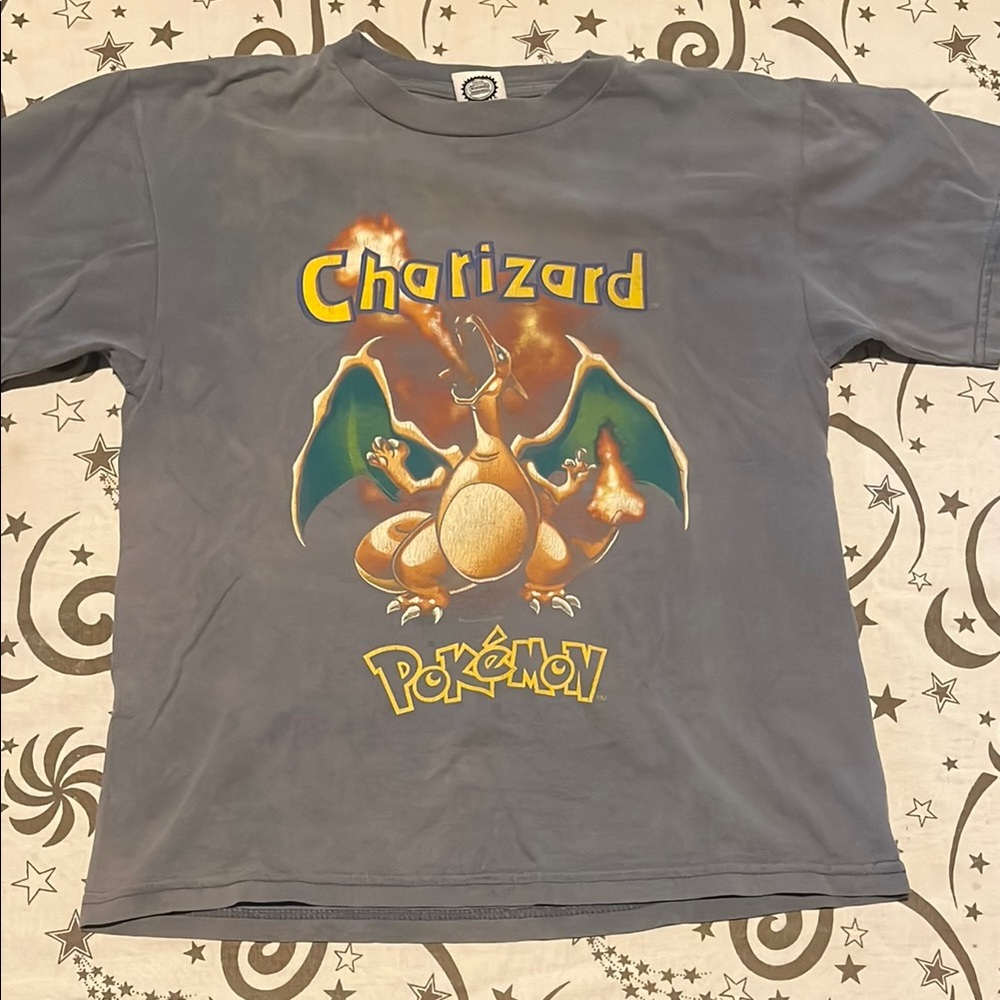 Rare vintage 90s Nintendo Pokémon Charizard kids shirt 10-12